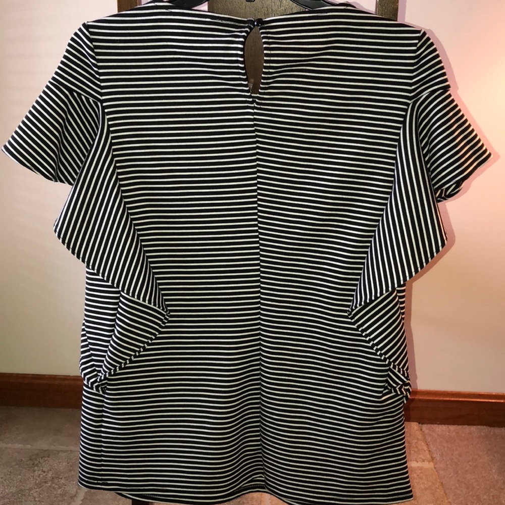 Black & White Striped Top - Picture 2 of 5